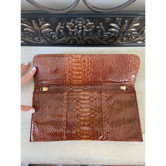 NWT Faux Brown Snakeskin Clutch (Nine West) - Picture 2 of 6